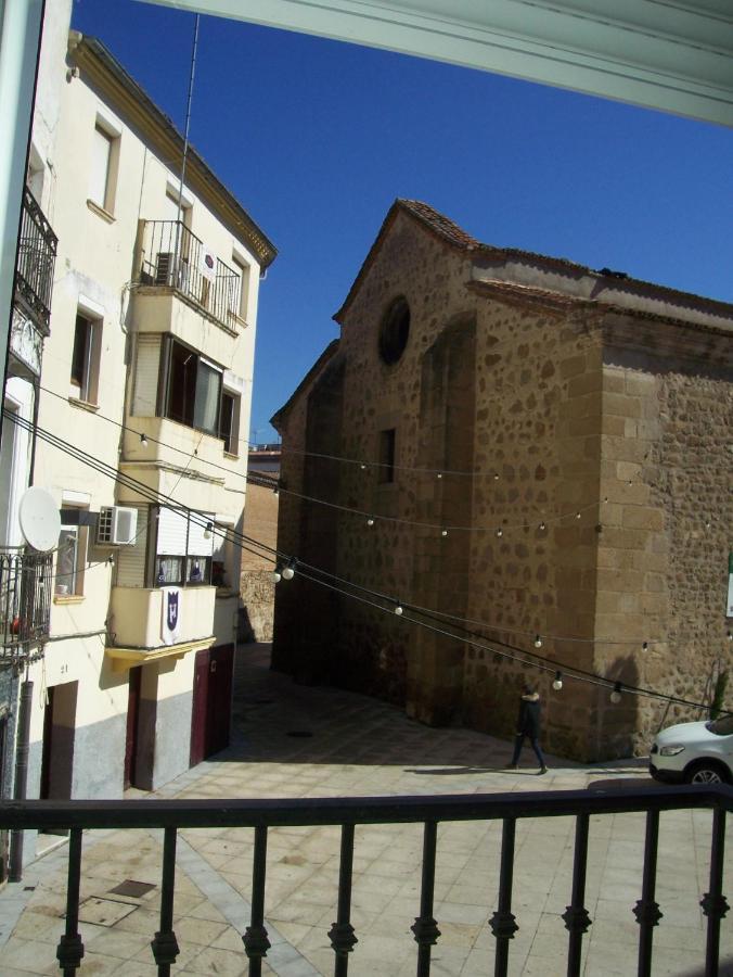 Rua Zapateria 10 * Plasencia
